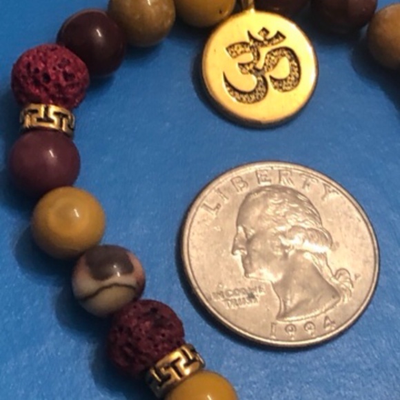 Lava bead bracelet om charm - Picture 3 of 3